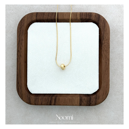 Emi Bean Necklace in Gold
